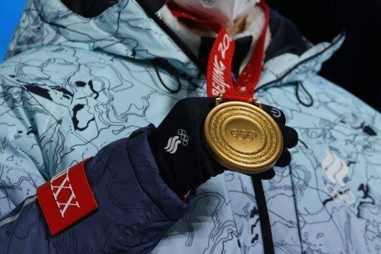   Американский фигурист призвал отдать США золото командного турнира Олимпиады в Пекине