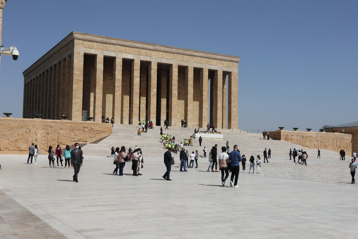 Анкара. Нетурическая столица очень туристической страны. Что тут посмотреть?