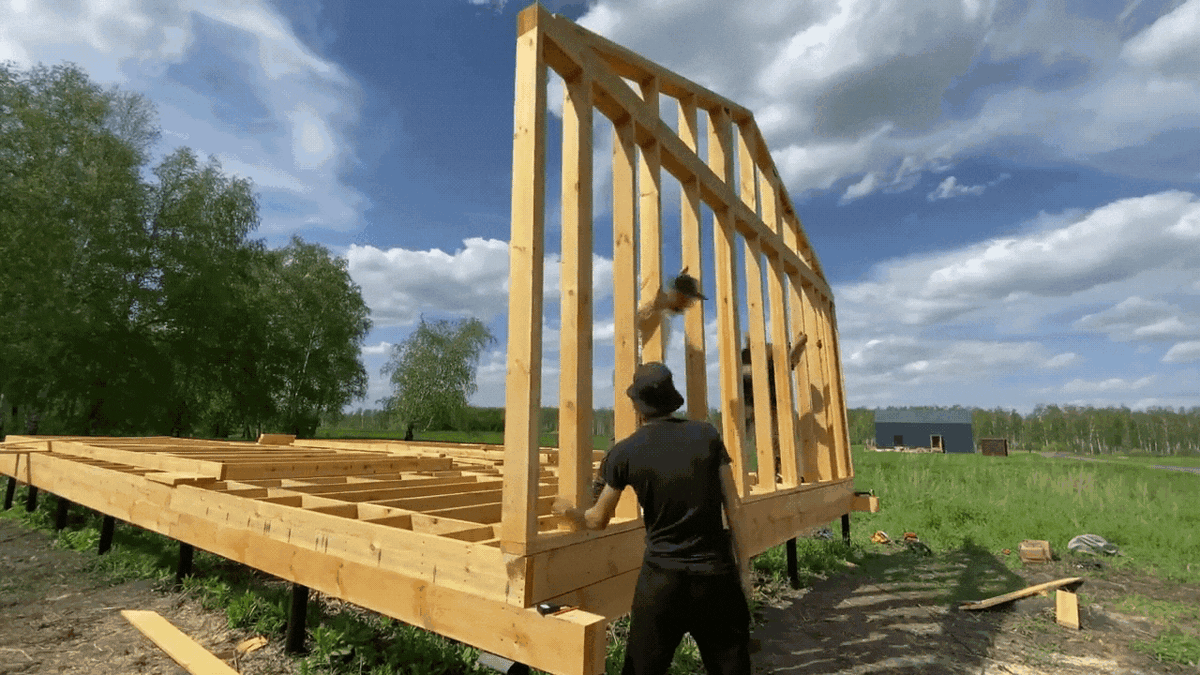 Снова вышло солнце, продолжаем работать!