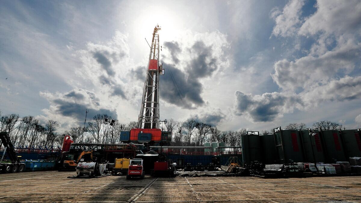    Добыча сланцевой нефти в США © AP Photo / Keith Srakocic