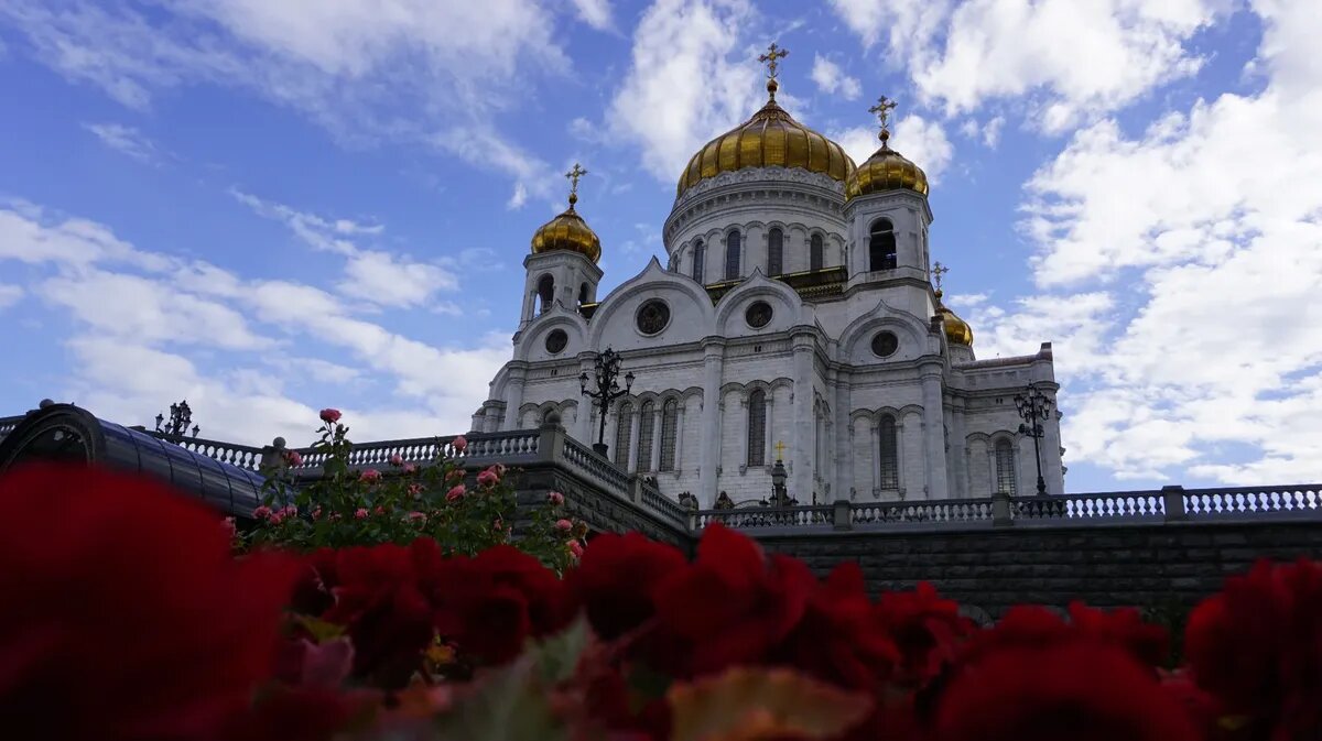 На Рождество Николая Чудотворца верующим людям необходимо почтить память святого. Фото: Pxfuel.com