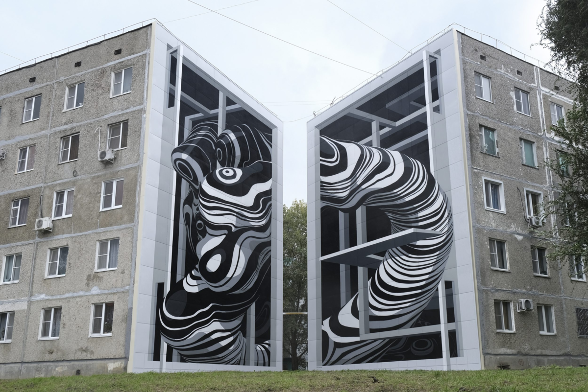 CIRCLE OF CONNECTION (Круг связи), 2021, роспись в Солнечнодольске. Граффити символизирует связь между людьми в обществе, два контрастных элемента черный белый притягиваются друг у другу, создавая многогранную связь.