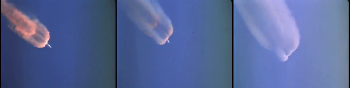 Ярко-оранжевое пламя превращается в белый дым