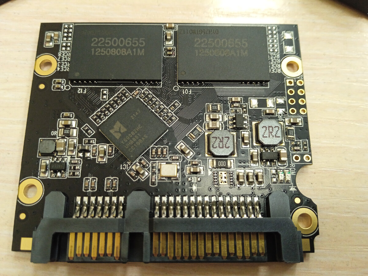 И тут хорошо. Горелых частей не увидел