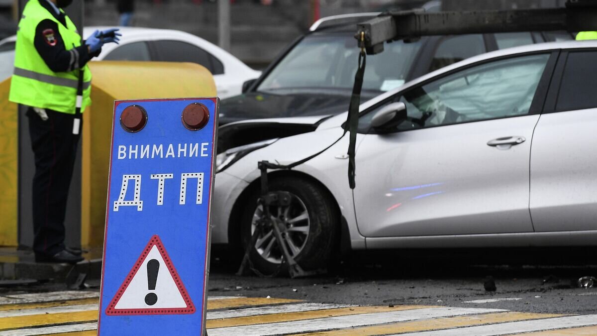 В Москве на проспекте Мира столкнулись четыре автомобиля | РИА Новости |  Дзен