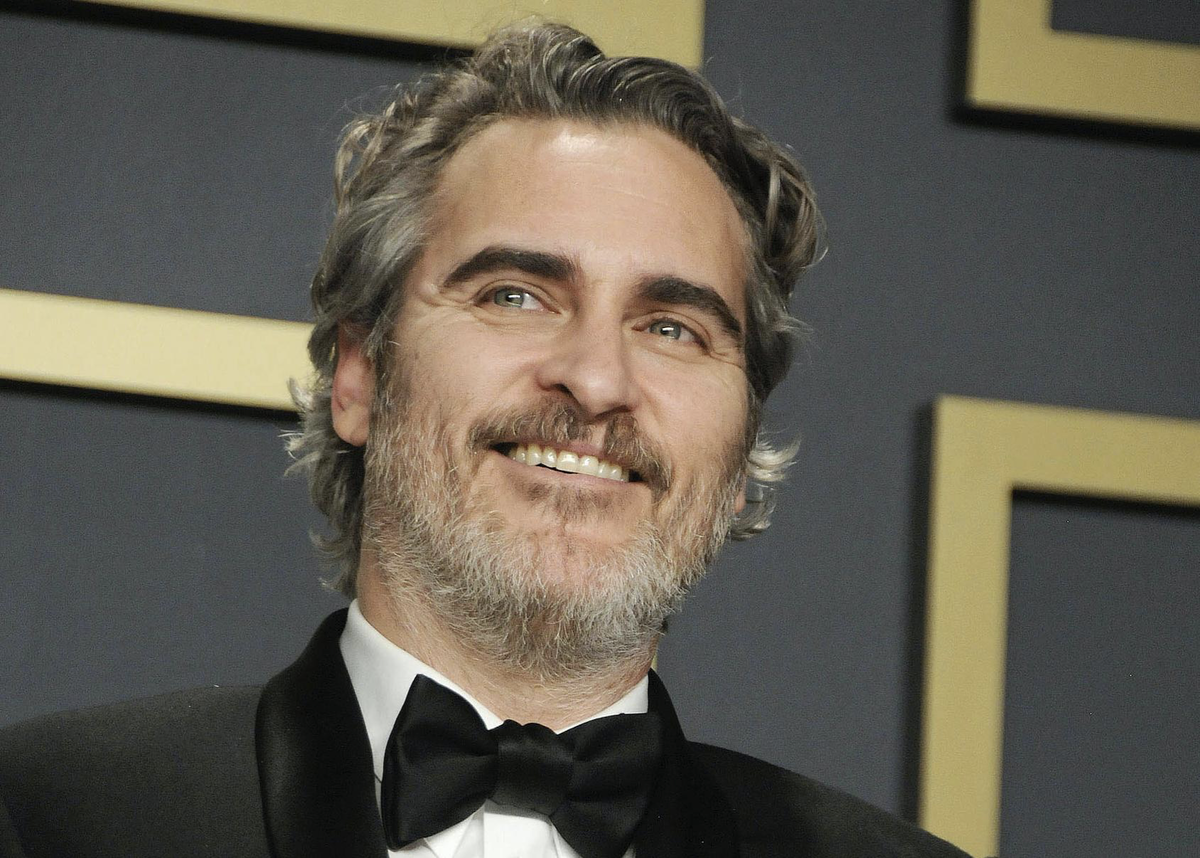 Хоакин Феникс – американский актёр, продюсер, музыкант, клипмейкер. Дата рождения: 28 октября 1974 года.