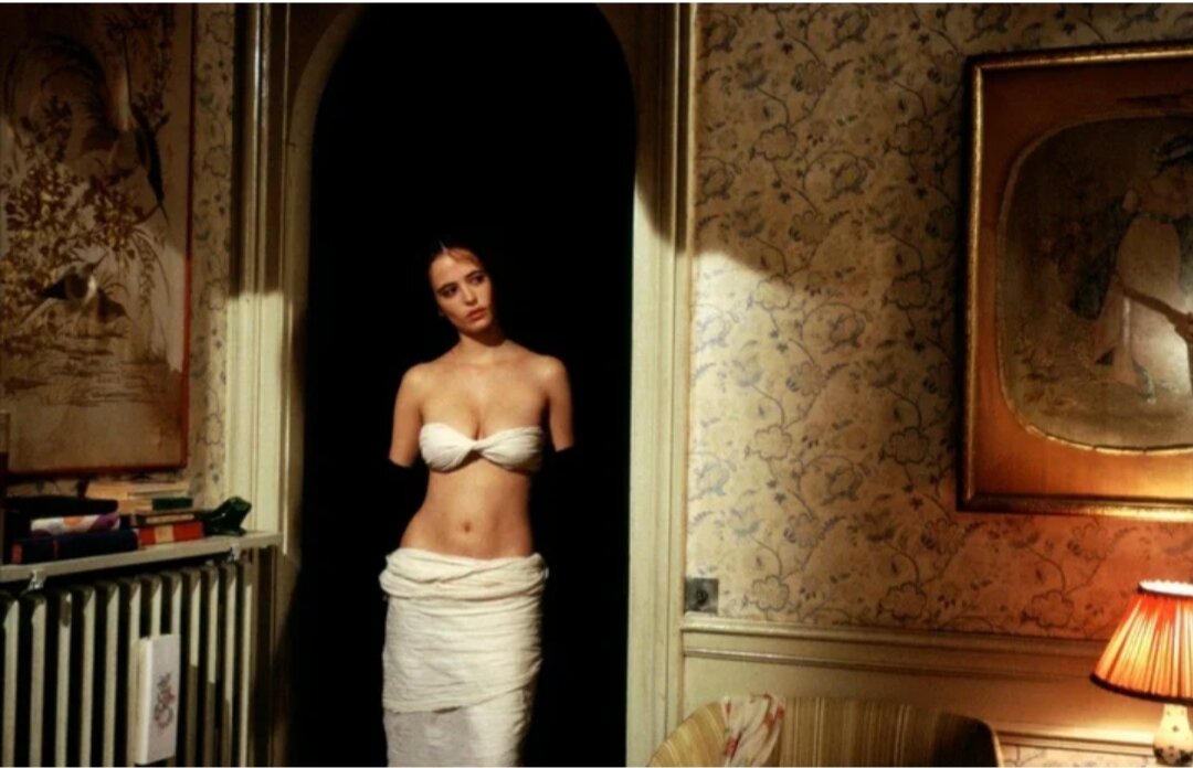 Кадр из фильма "Мечтатели"