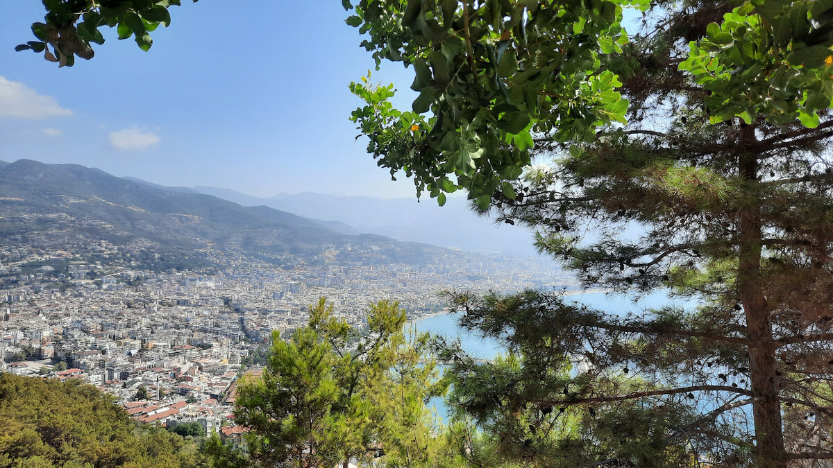 Алания. Вид со смотровой площадки. Отдых в Турции