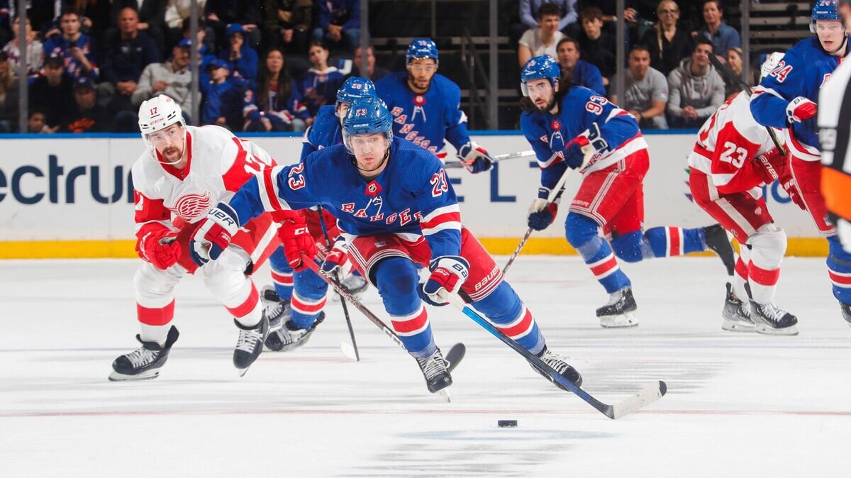    Эпизод матча "Нью-Йорк Рейнджерс" - "Детройт Ред Уингз"© Фото : nhl.com/rangers