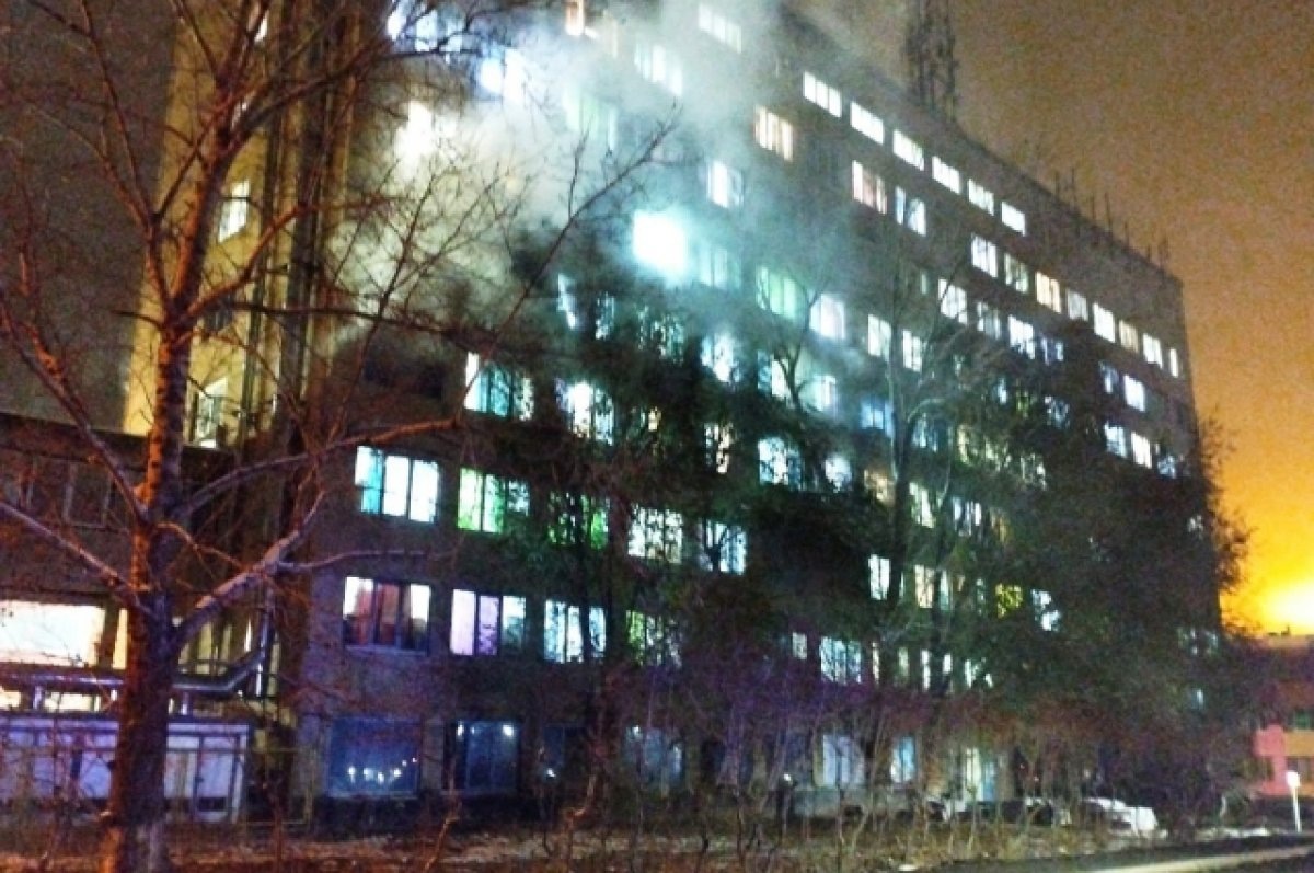    В девятиэтажном хостеле в Оренбурге произошел пожар