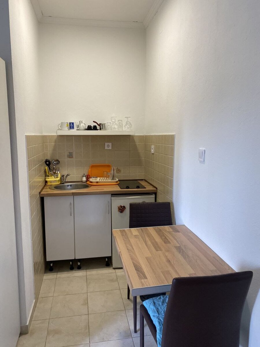 Очень "просторная" кухня