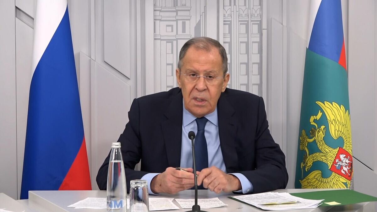   Лавров о борьбе с ненавистнической политикой Запада© РИА Новости