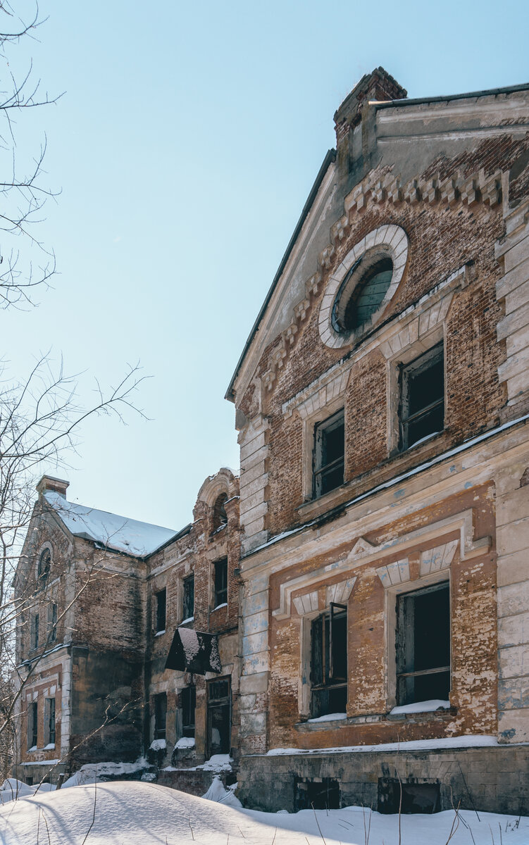 Листайте галерею