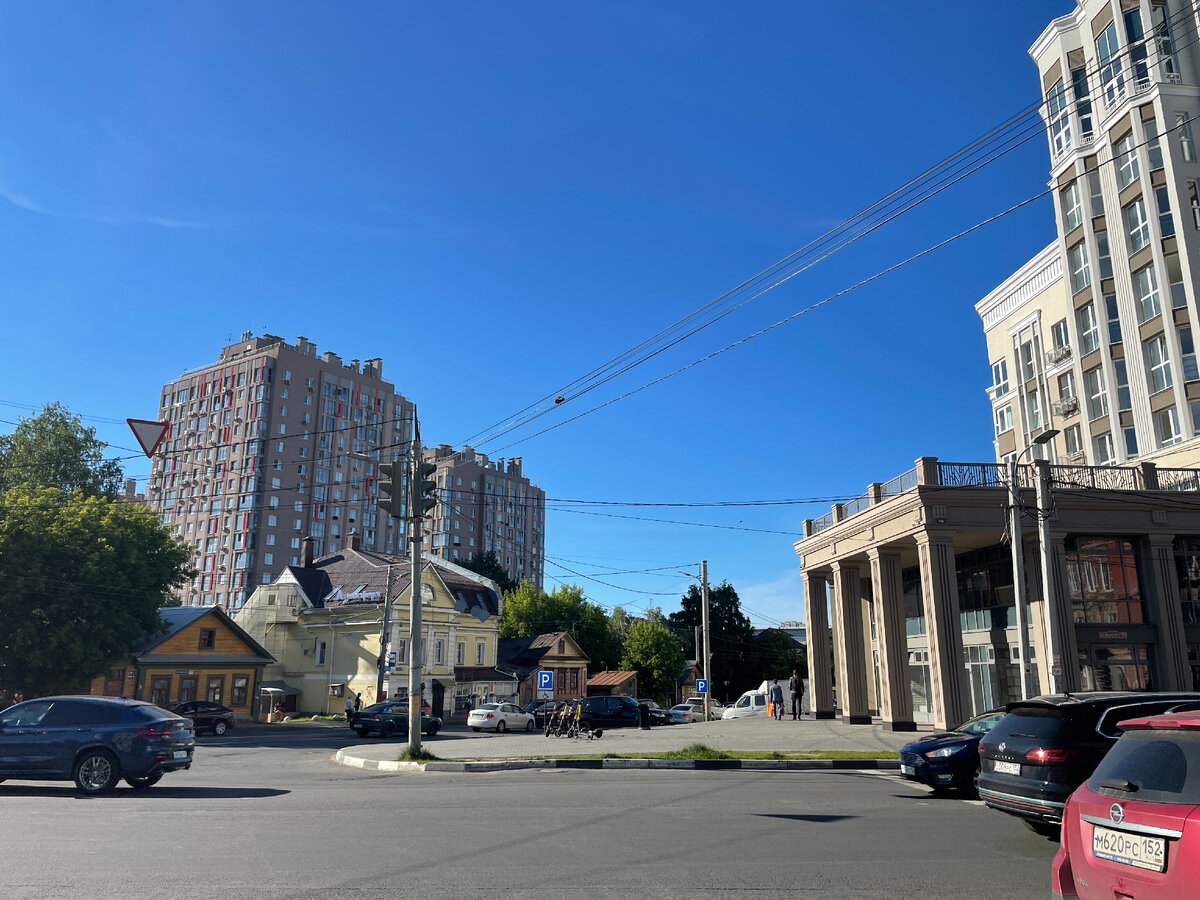 Старинные особняки и новые дворцы. Ильинская улица, Нижний Новгород |  Поехали в Нижний Новгород! | Дзен