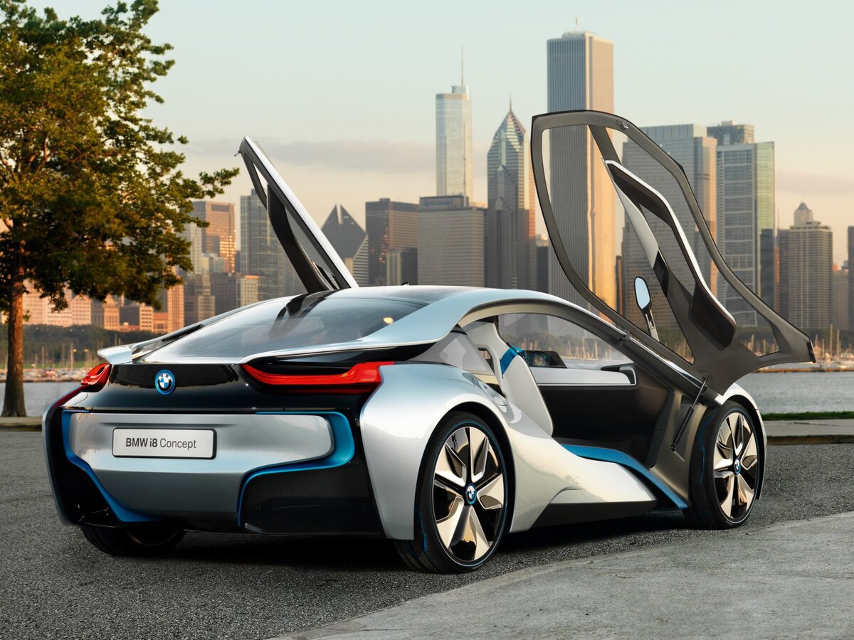 Как открываются двери у bmw i8