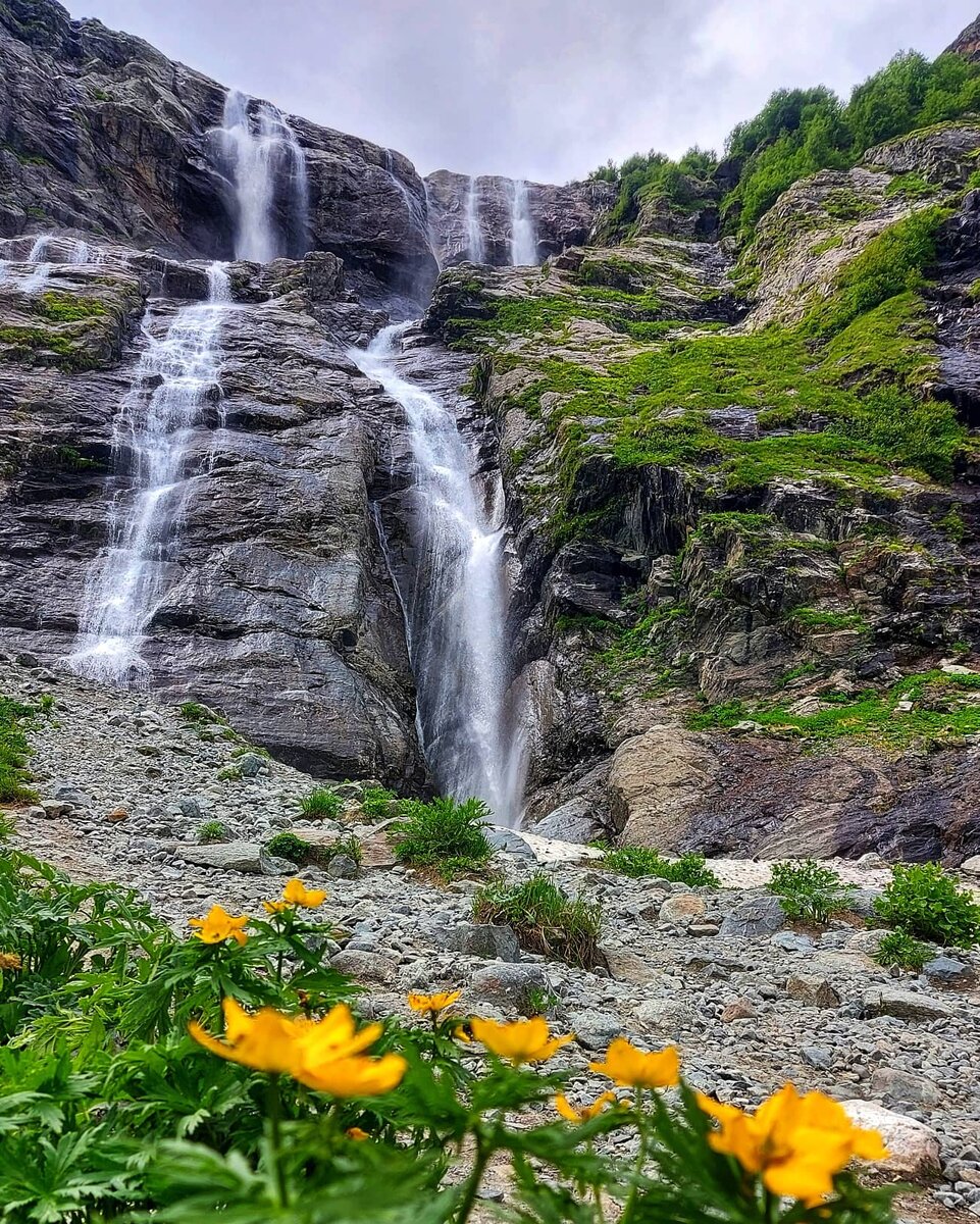 Софийские водопады. Авторское фото. Июль 2021