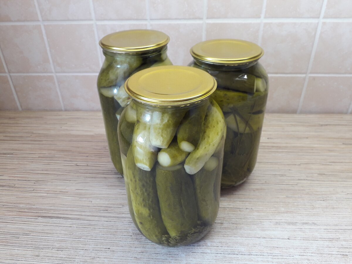 Маринованные огурцы