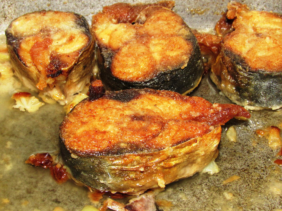 Скажите, лучше всяких тортиков? Мне кажется, у меня пищевая зависимость от рыбы. ))))) Шютка. 