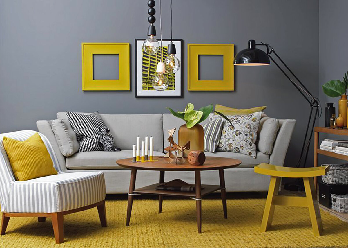 Гостиная в серо-жёлтых тонах