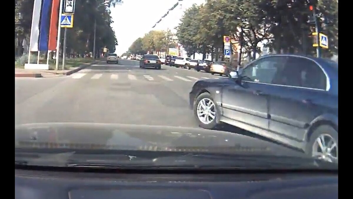 Дтп подрезал кто виноват
