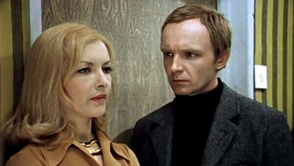Фото: кадр из фильма «Ирония судьбы, или С легким паром» (Мосфильм, 1975)