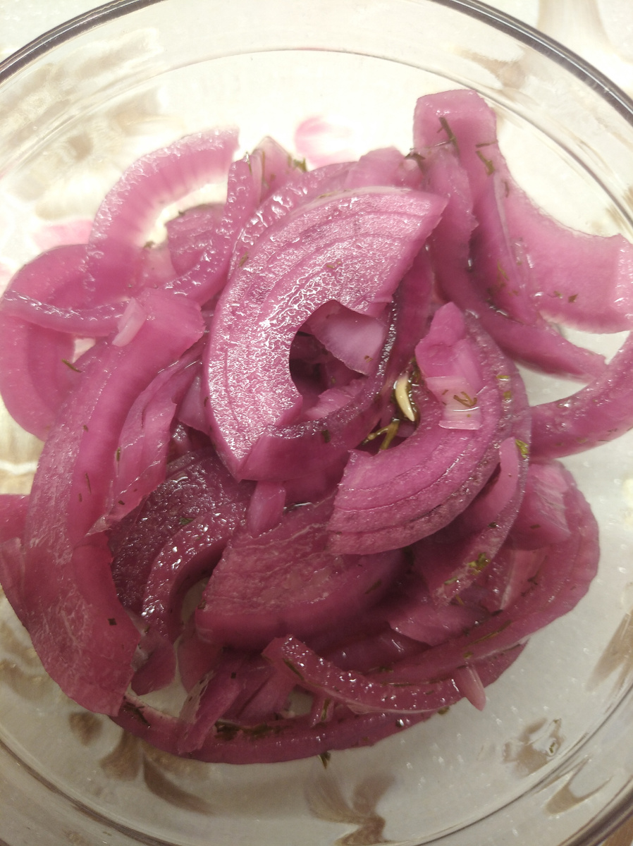 Маринованный лук 