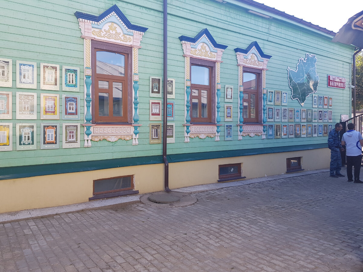 Очень много наличников! Наличник на наличнике