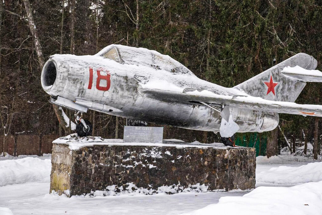Путешествие к месту, где (на МиГ-15 УТИ) разбился Юрий Гагарин 🚀💥🥺