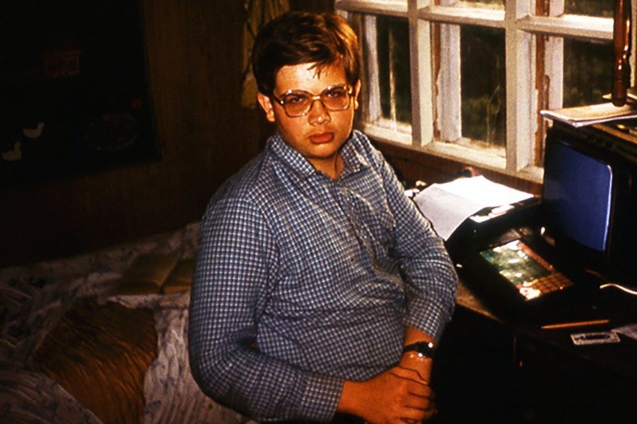     Трагедия вундеркинда из СССР: в 15 поступил в МГУ, в 18 стал депутатом и сошел с ума — узнайте, как плохо он кончил