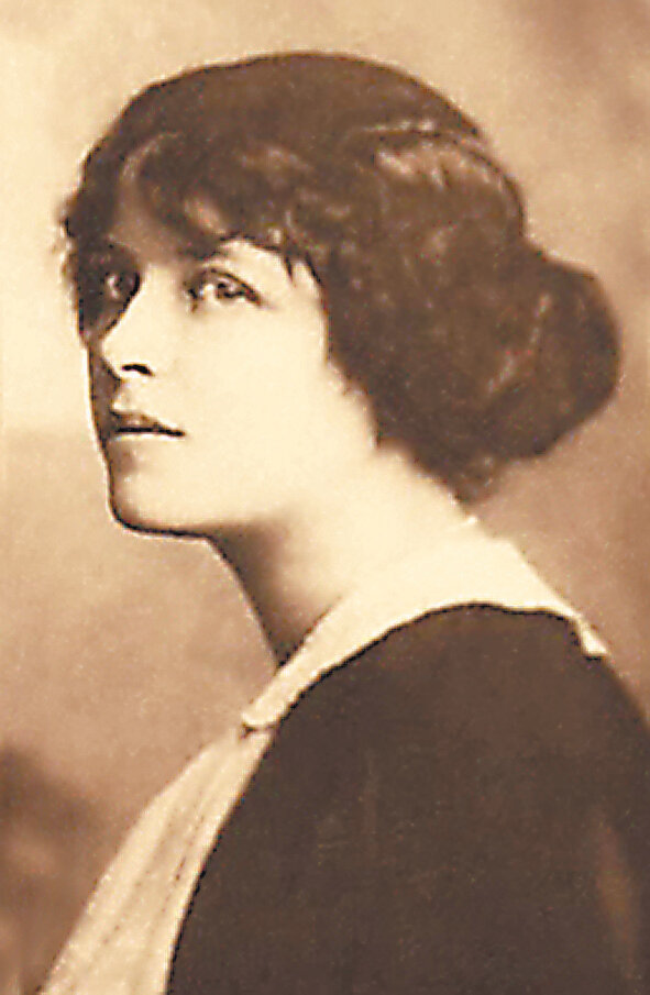    Наталь­я Крандиевская. Фото: Из семейного архива Толстых