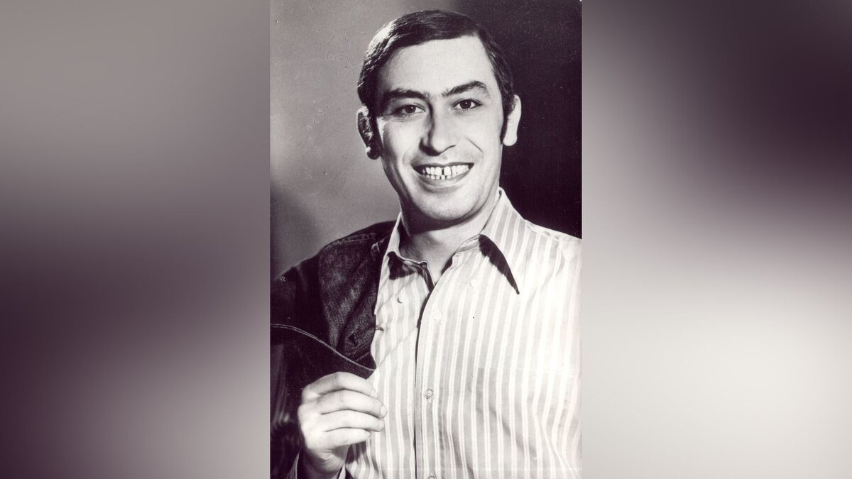    Вахтанг Кикабидзе в молодости