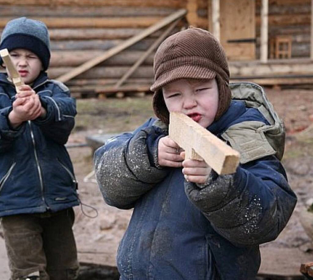 Не попал ты. У меня только рука виднелась