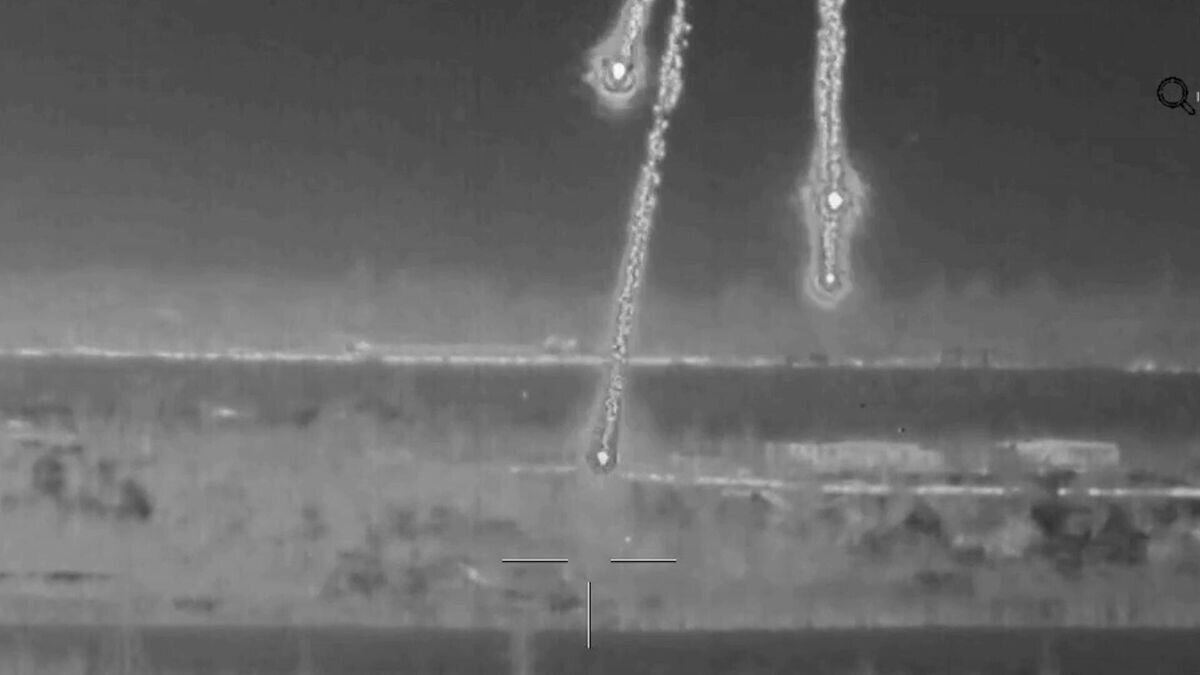    Кадры ликвидации блокпоста ВСУ под Авдеевкой зажигательными минами© РИА Новости