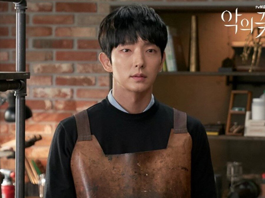 Главный герой дорамы "Цветок зла" Пэк Хи Сон (актёр: Ли Джун Ки)