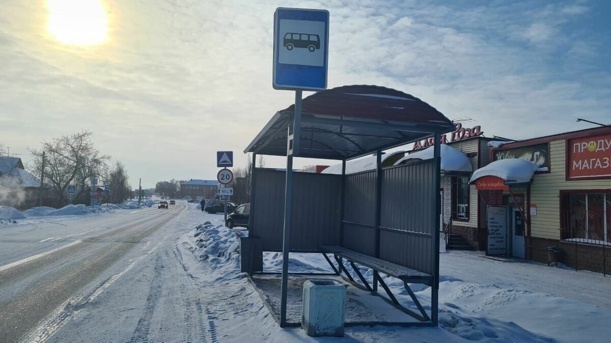     Павильон установили на улице 70-й Бригады в Калачинске.