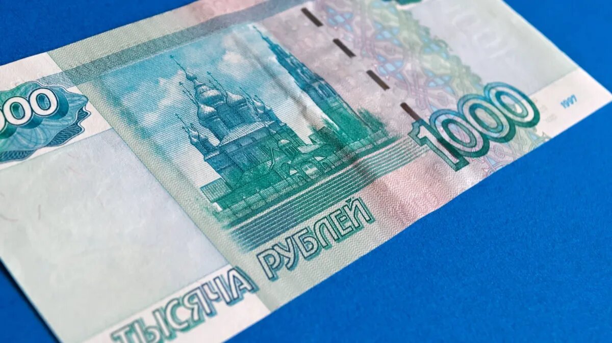 1 апреля - социальные пенсии выше на 3,3%. Фото: www.piqsels.com