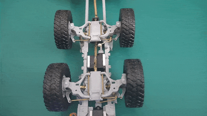 И оба моста вместе. Хорошо видно как размещена качалка второго сервопривода.