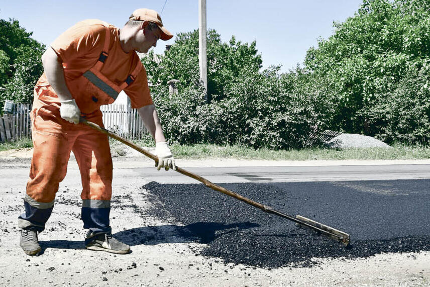 «Крымавтодор» обязан содержать дороги в порядке. Фото: Наталья Сомова 