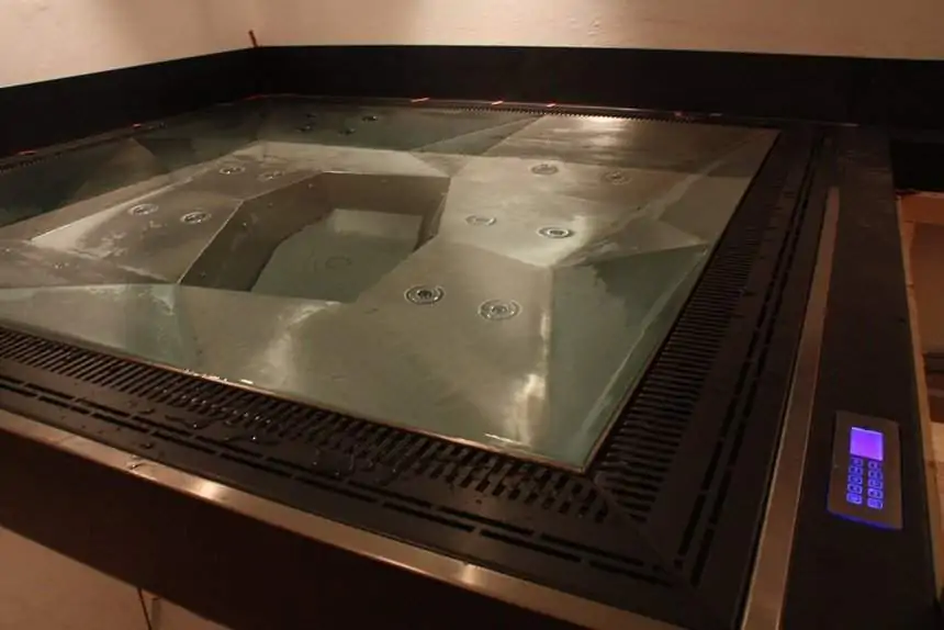 Спа-бассейн Chill Pool Built In