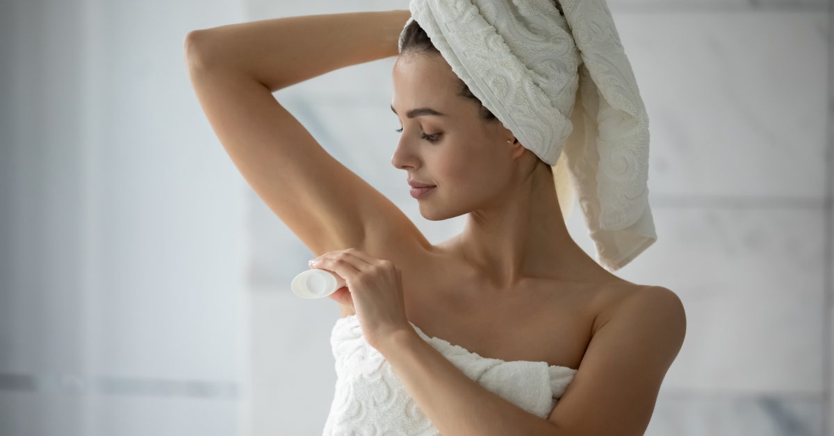 Дезодорант и антиперспирант — два широко используемых косметических продукта для мужчин и женщин