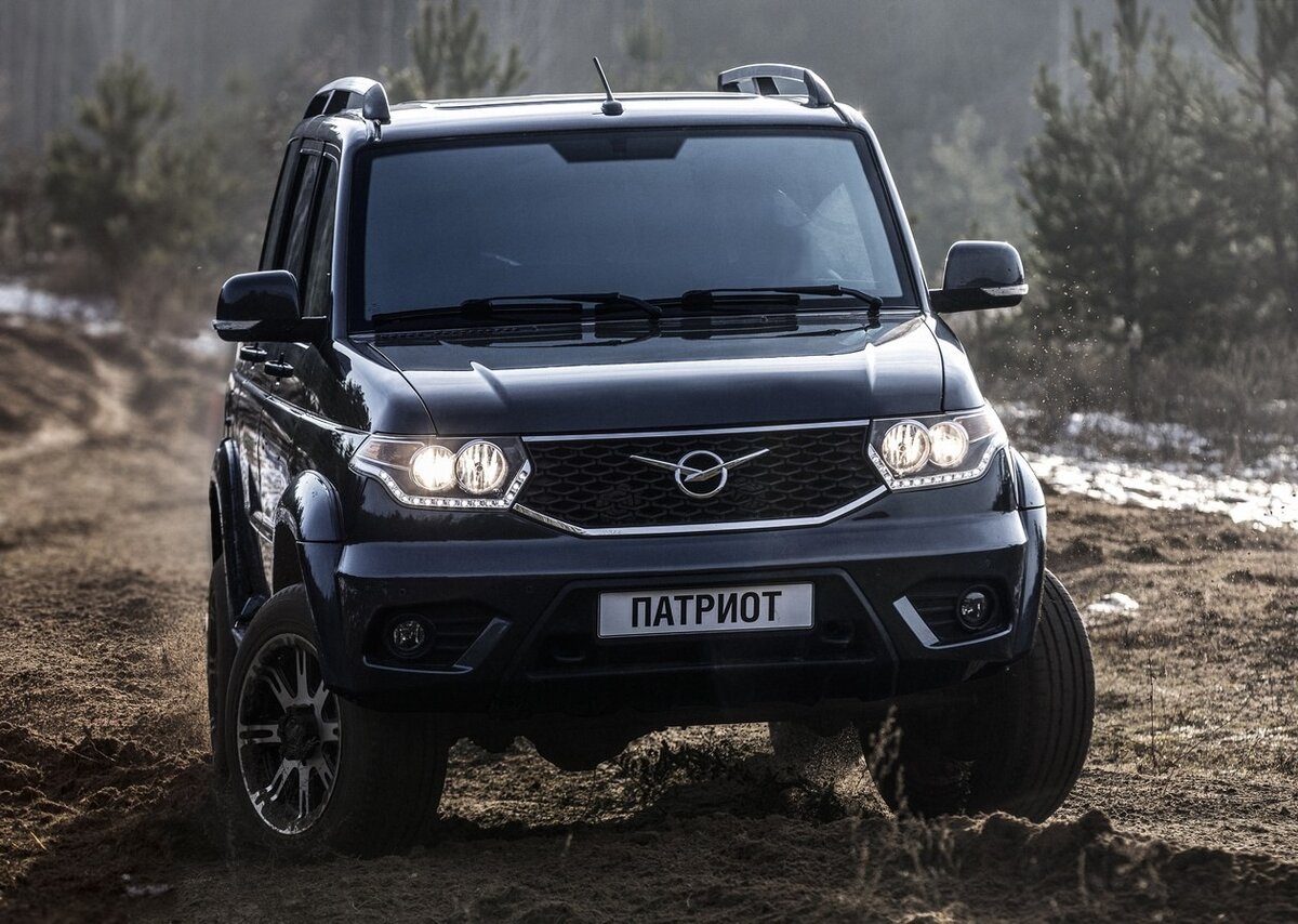 https://www.kolesa.ru/news/uaz-patriot-poluchit-novuyu-razdatku