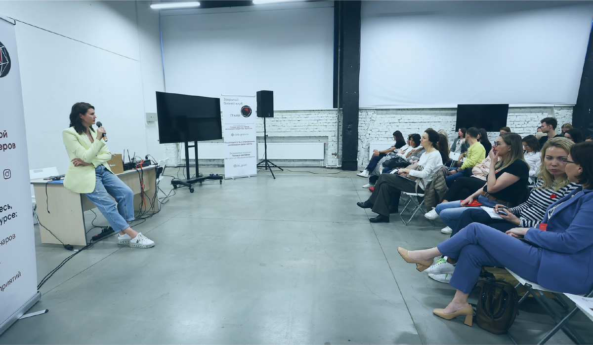 владелица и руководитель интерьерной студии Khudyakova.design Олеся Худякова