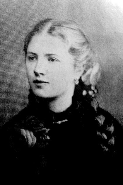 Лидия Алексеевна Авилова (1863–1943)