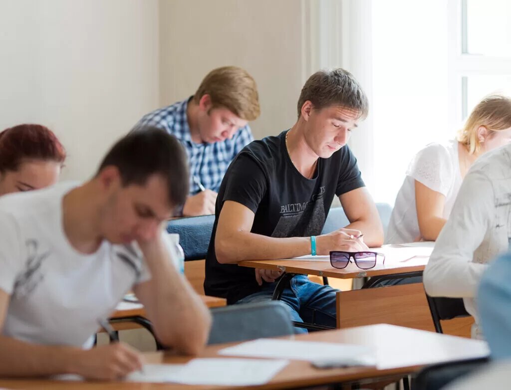 Как подготовиться к ЕГЭ по обществознанию в 2022 году