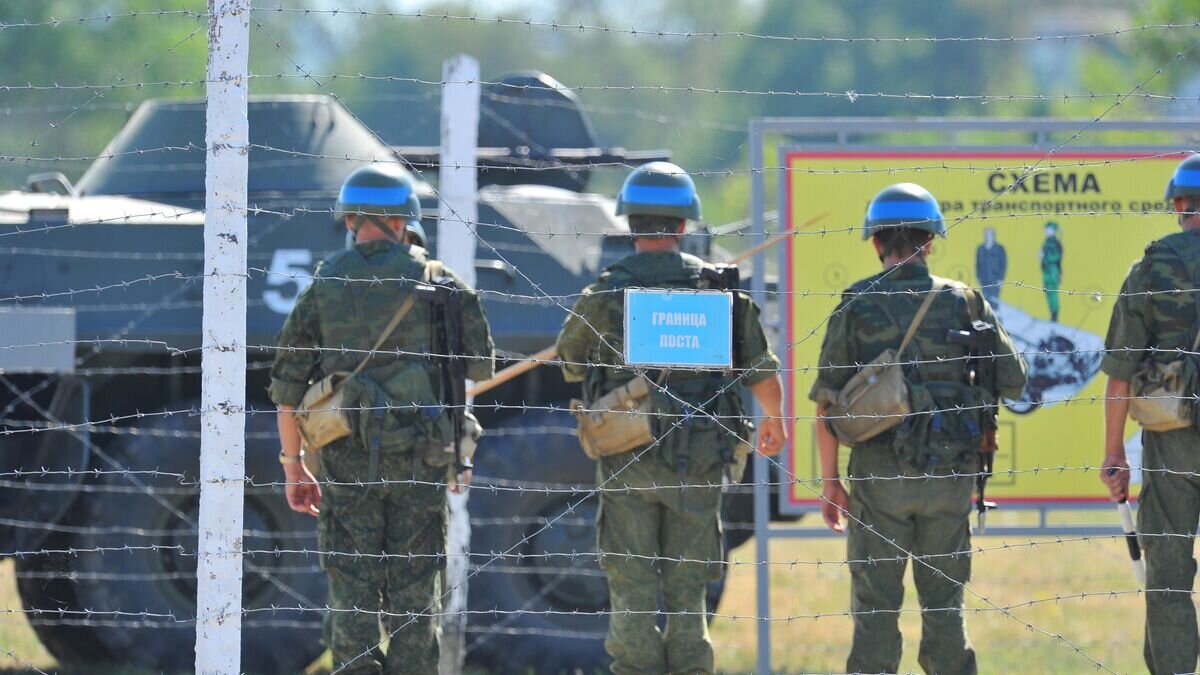    Военнослужащие принимают участие в учениях Оперативной группы российских войск в Приднестровском регионе Республики Молдавия© РИА Новости / Сергей Кузнецов