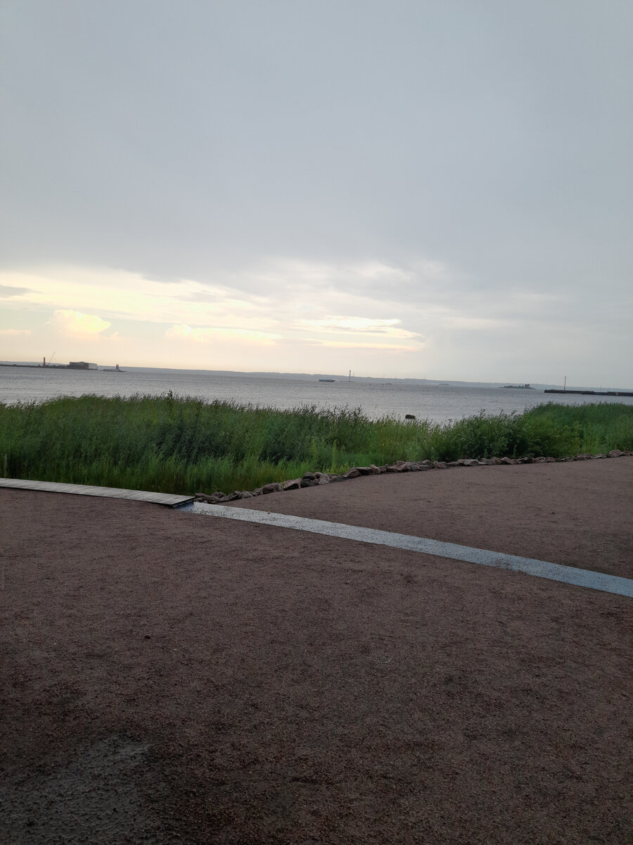 Вид на Финский залив от "Острова фортов"