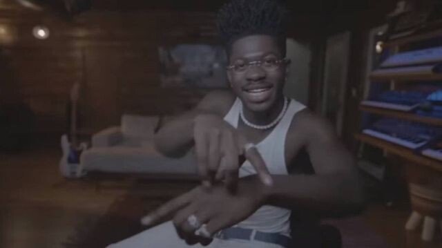    Lil Nas X Кадр из клипа Late To Da Party