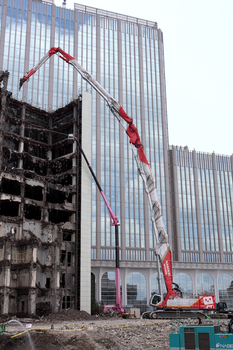 Kobelco SK3500D, Япония