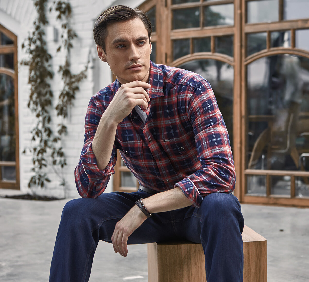 Рубашка SHL-1965-N RED; Джинсы JS-0142 NAVY