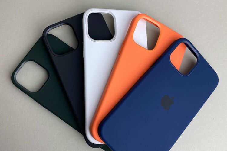    Возможно, что на iPhone 14 подойдут чехлы и от iPhone 12, но тут однозначно надо мерить.